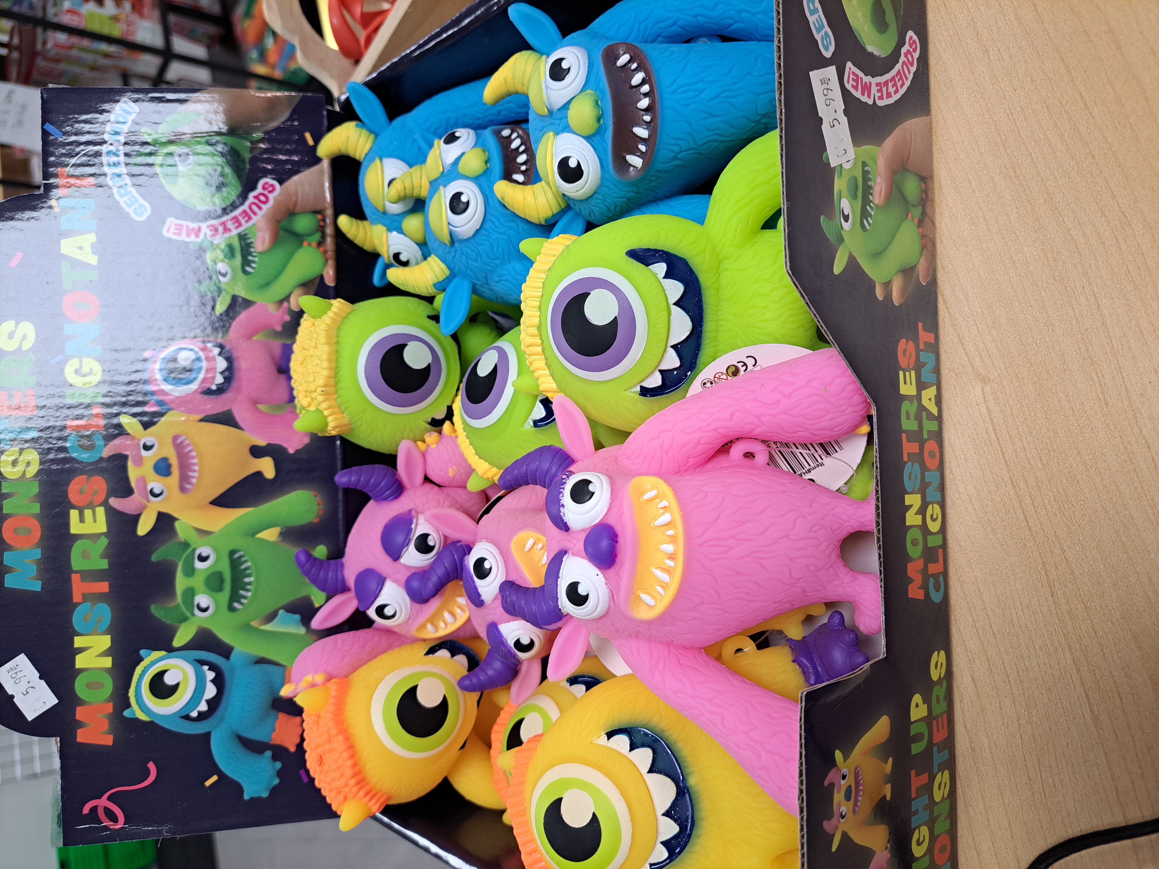 Monstres Clignotant variés